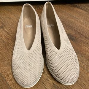 Eileen Fisher Heaven slip on size 8.5 in beige